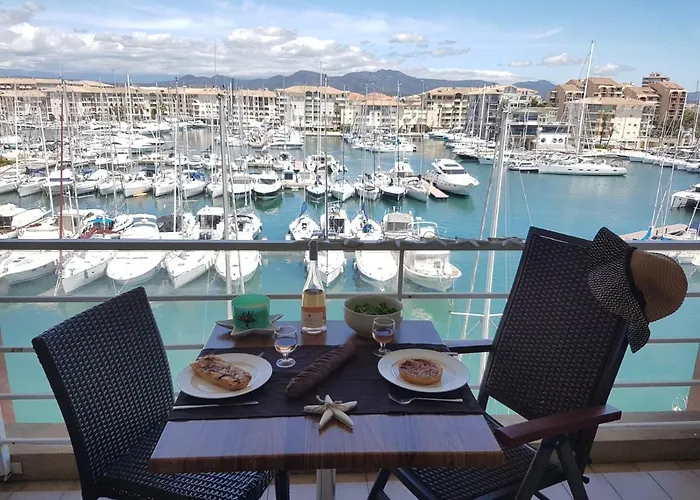 Cap Hermes Port Fréjus